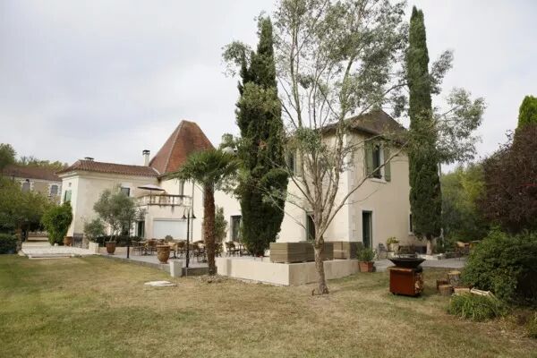 3 chambres d'hôtes et 1 gîte 